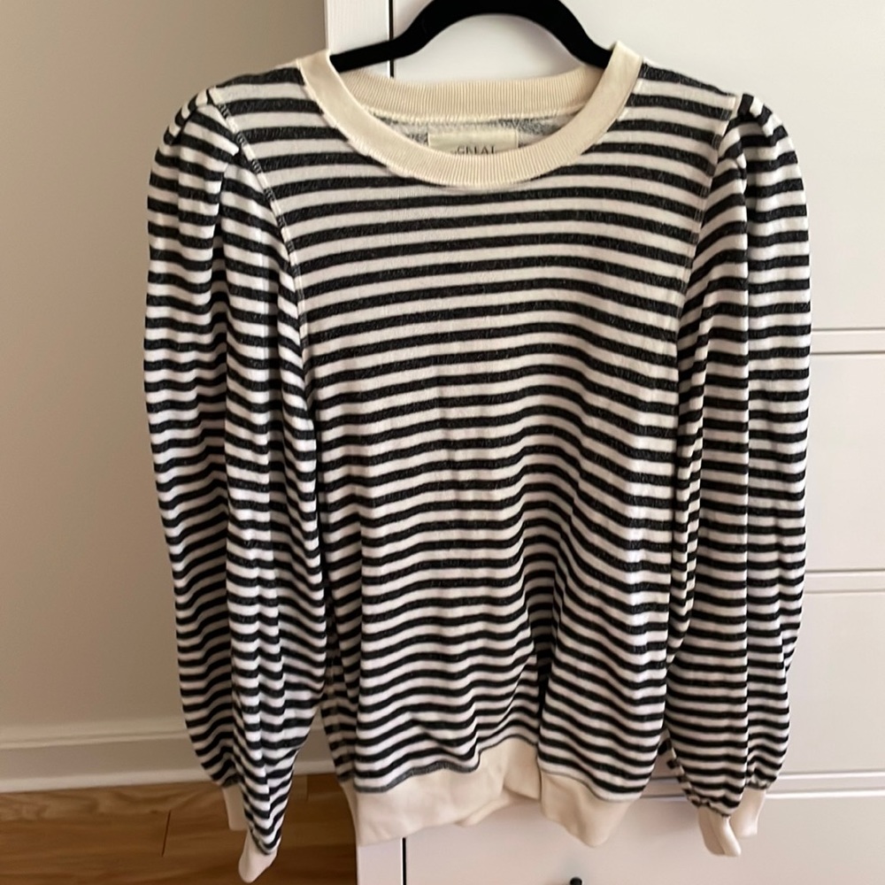 The great puff sleeve sweatshirt